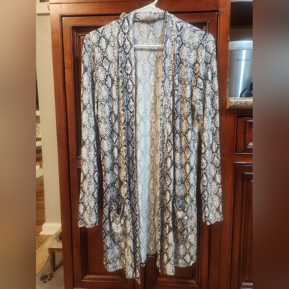 Zenana Outfitters Black and White Animal Print Cardigan